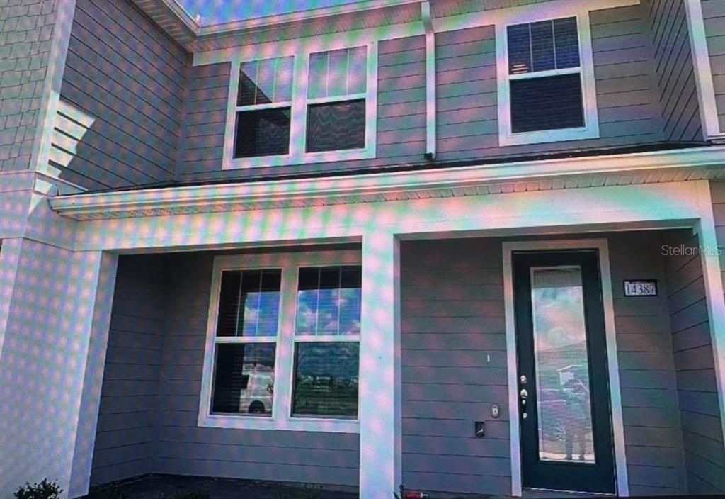 For Rent: $2,600 (3 beds, 2 baths, 1620 Square Feet)