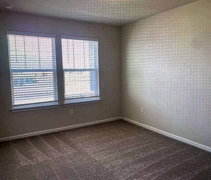 For Rent: $2,600 (3 beds, 2 baths, 1620 Square Feet)