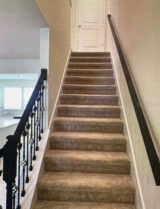 For Rent: $2,600 (3 beds, 2 baths, 1620 Square Feet)