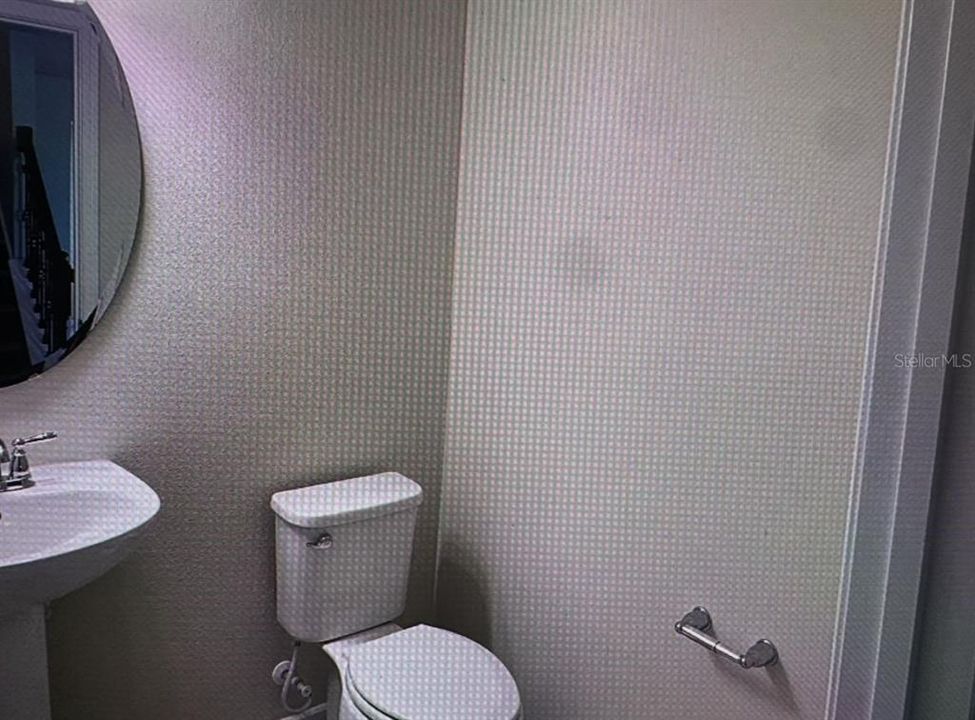 For Rent: $2,600 (3 beds, 2 baths, 1620 Square Feet)