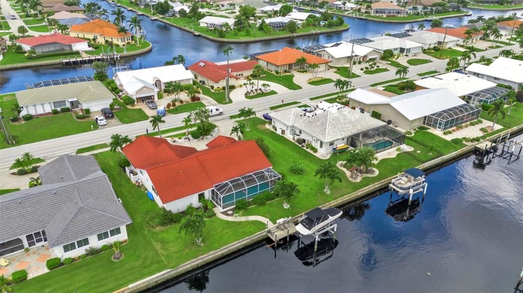 На продажу: $620,000 (3 спален, 2 ванн, 1983 Квадратных фут)