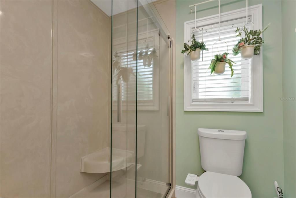 На продажу: $620,000 (3 спален, 2 ванн, 1983 Квадратных фут)