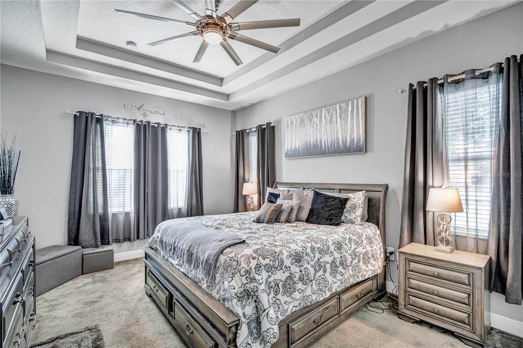 For Sale: $719,000 (3 beds, 2 baths, 2200 Square Feet)