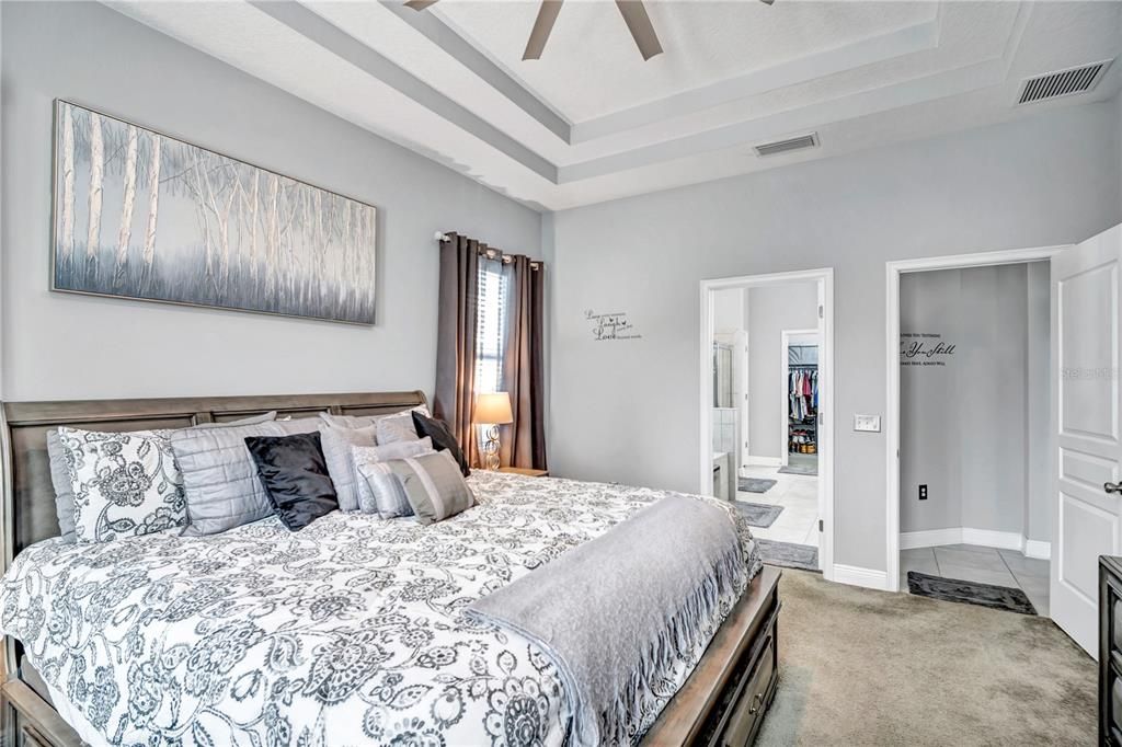 For Sale: $719,000 (3 beds, 2 baths, 2200 Square Feet)