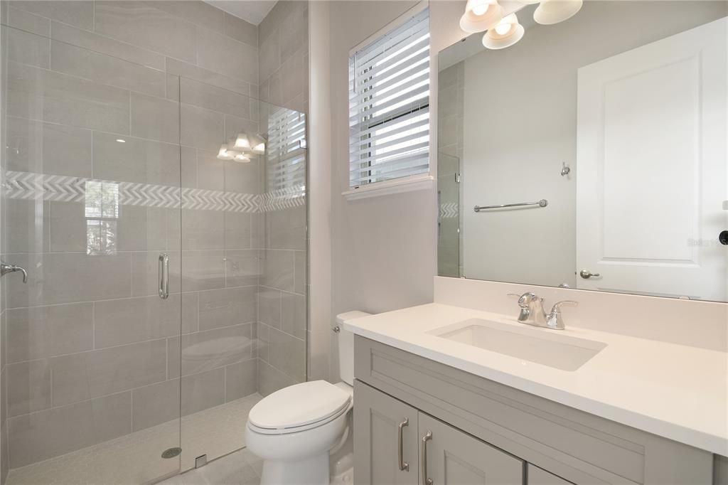 В аренду: $6,995 (5 спален, 4 ванн, 4030 Квадратных фут)