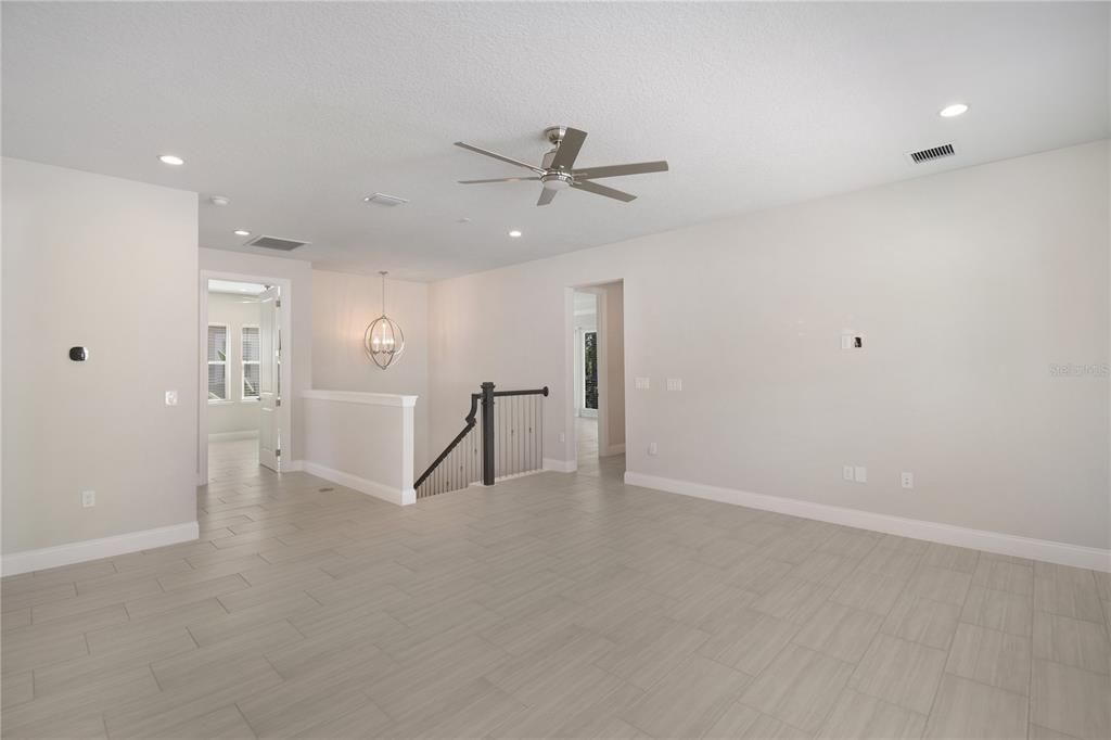 В аренду: $6,995 (5 спален, 4 ванн, 4030 Квадратных фут)