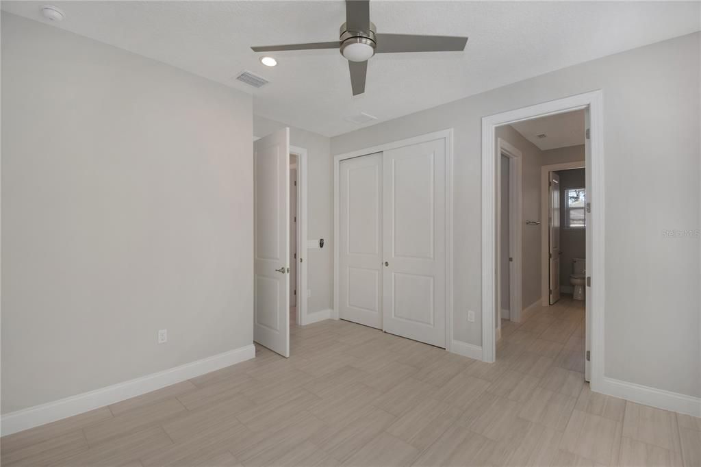 В аренду: $6,995 (5 спален, 4 ванн, 4030 Квадратных фут)