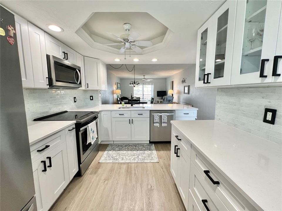 На продажу: $175,000 (2 спален, 2 ванн, 1064 Квадратных фут)