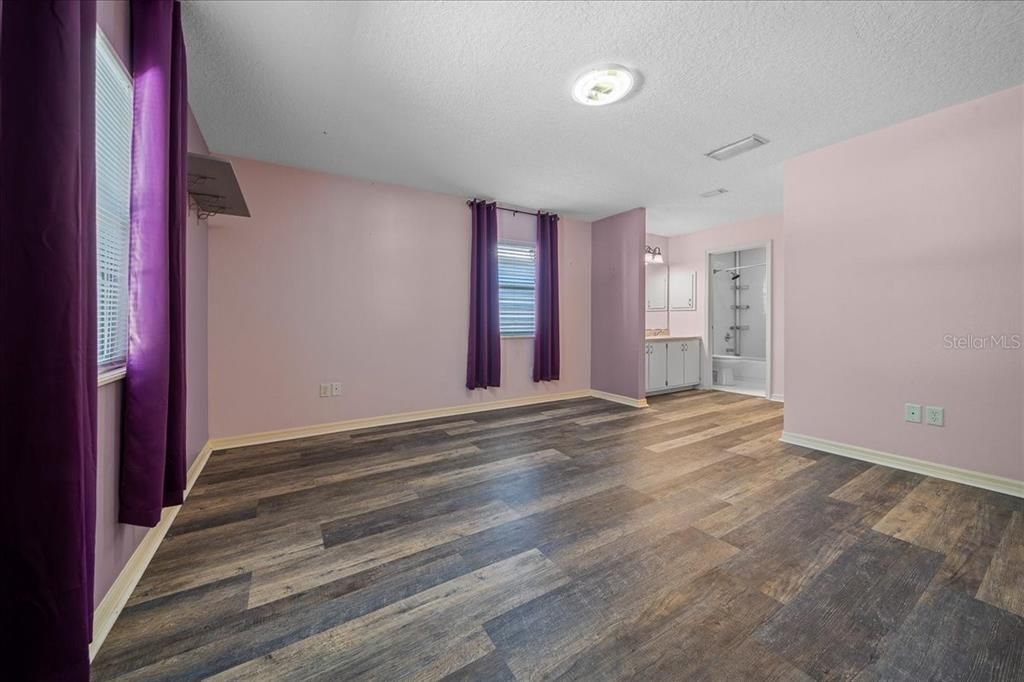 待售: $400,000 (2 贝兹, 2 浴室, 1554 平方英尺)