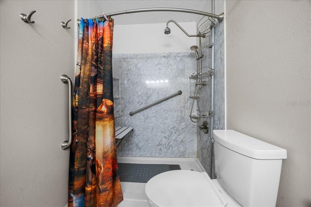 待售: $400,000 (2 贝兹, 2 浴室, 1554 平方英尺)