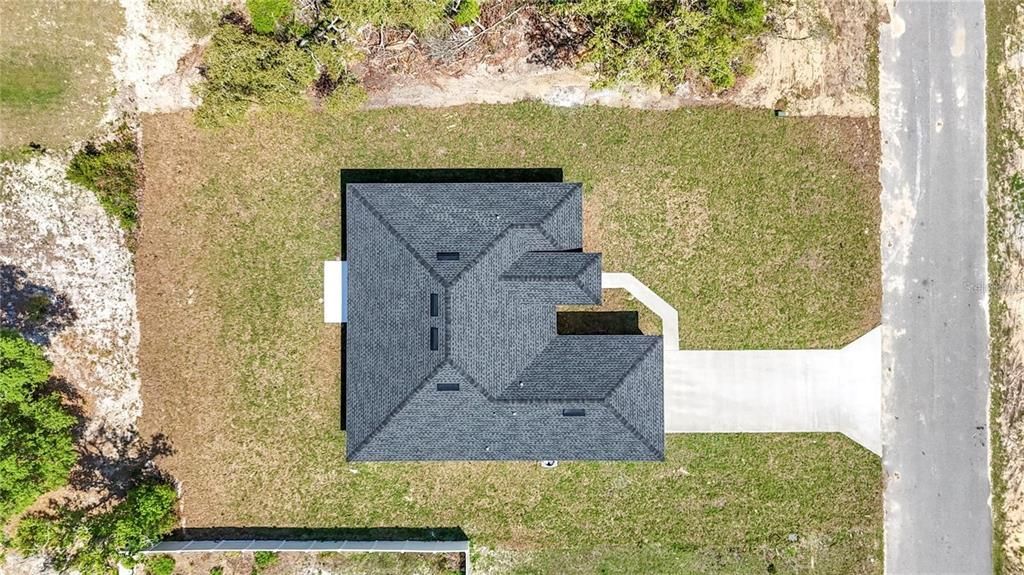 For Rent: $1,900 (4 beds, 2 baths, 1765 Square Feet)