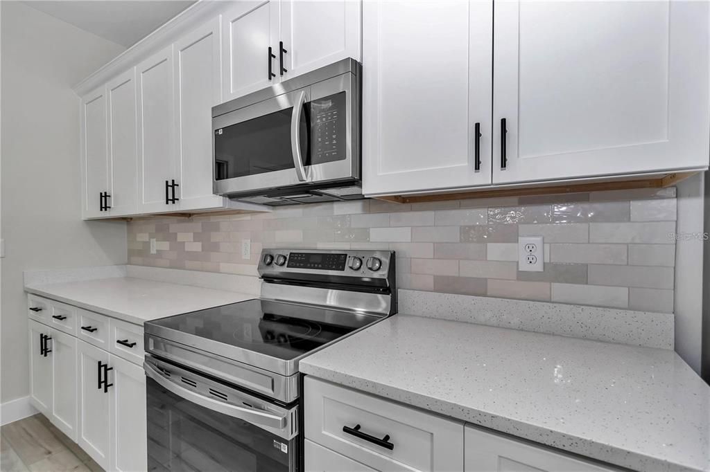 For Rent: $1,900 (4 beds, 2 baths, 1765 Square Feet)