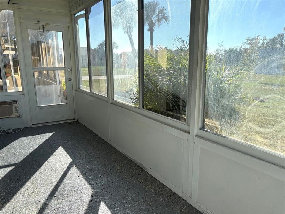 For Rent: $1,475 (1 beds, 1 baths, 800 Square Feet)