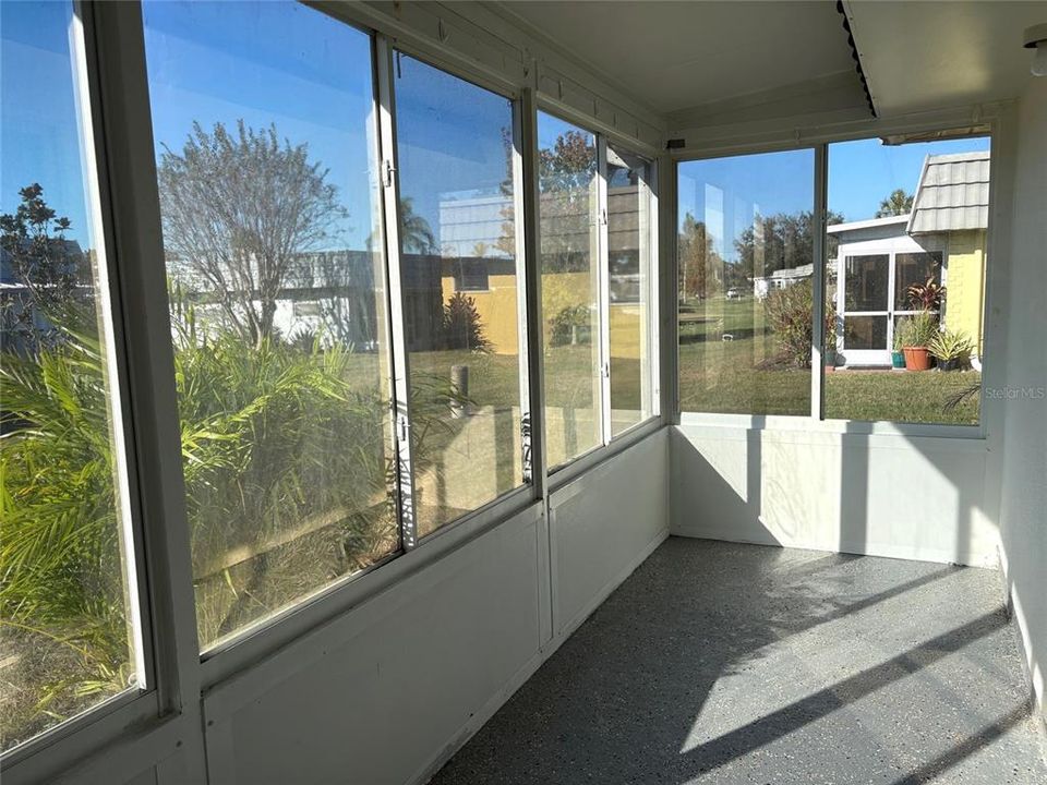 For Rent: $1,475 (1 beds, 1 baths, 800 Square Feet)