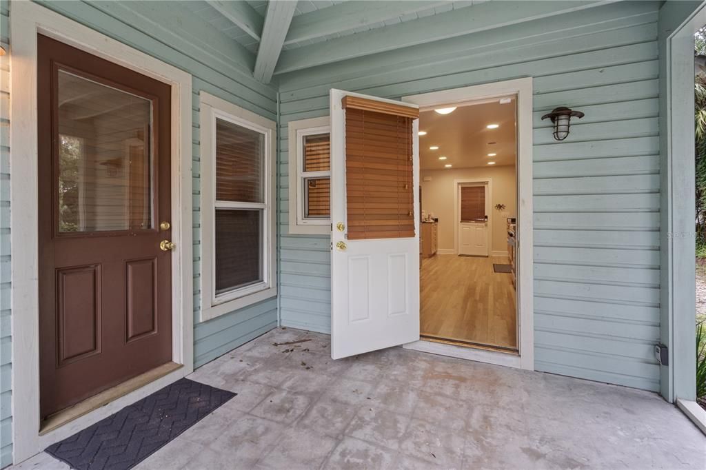 For Rent: $2,500 (4 beds, 2 baths, 2459 Square Feet)