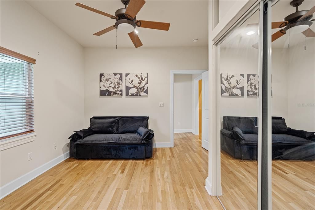 For Rent: $2,500 (4 beds, 2 baths, 2459 Square Feet)