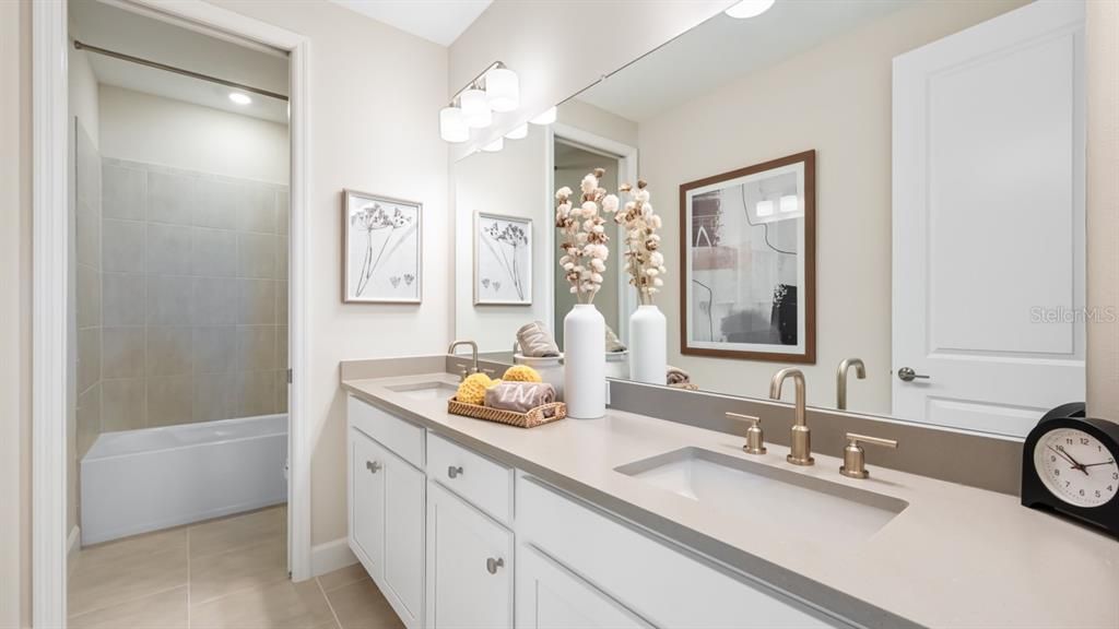 En Venta: $759,999 (5 camas, 4 baños, 3461 Pies cuadrados)