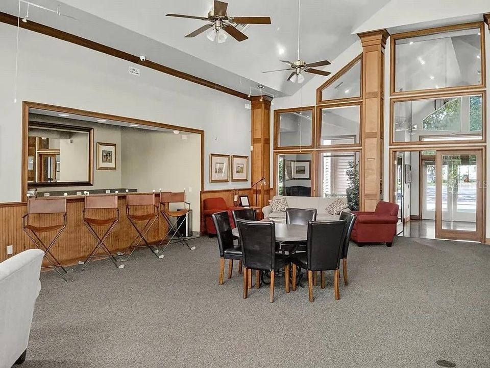 出租: $1,500 (2 贝兹, 2 浴室, 1293 平方英尺)