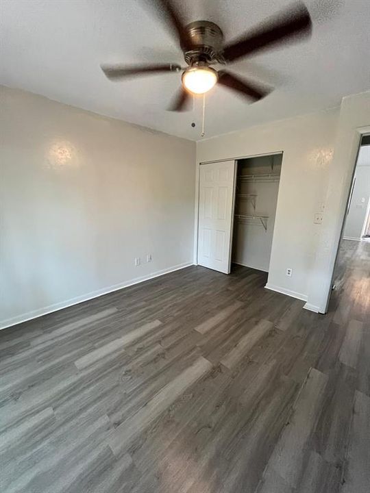 For Rent: $1,350 (2 beds, 1 baths, 820 Square Feet)