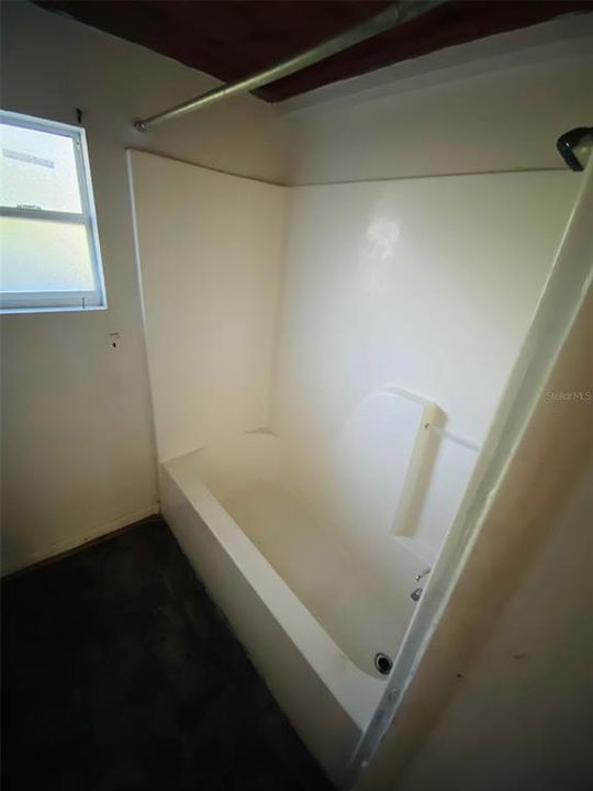 В аренду: $850 (2 спален, 2 ванн, 1100 Квадратных фут)