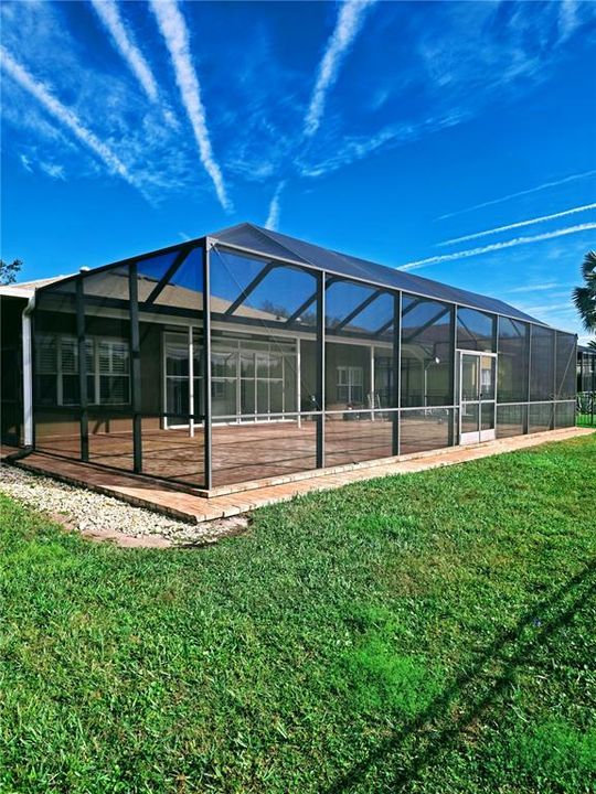 For Sale: $715,000 (4 beds, 3 baths, 2184 Square Feet)