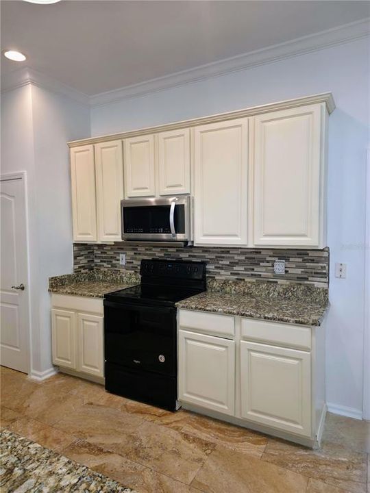 For Sale: $715,000 (4 beds, 3 baths, 2184 Square Feet)