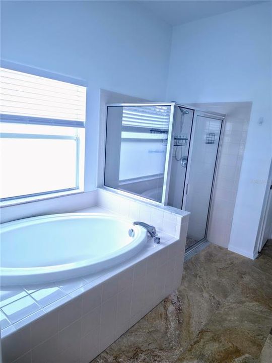 For Sale: $715,000 (4 beds, 3 baths, 2184 Square Feet)