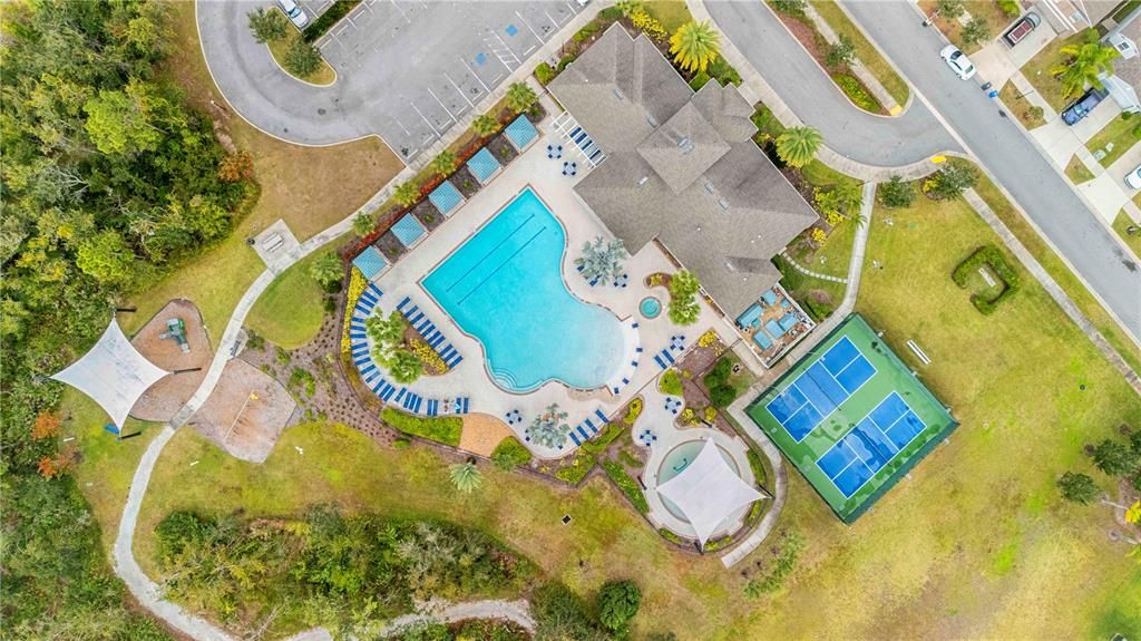 For Rent: $2,500 (3 beds, 2 baths, 1561 Square Feet)