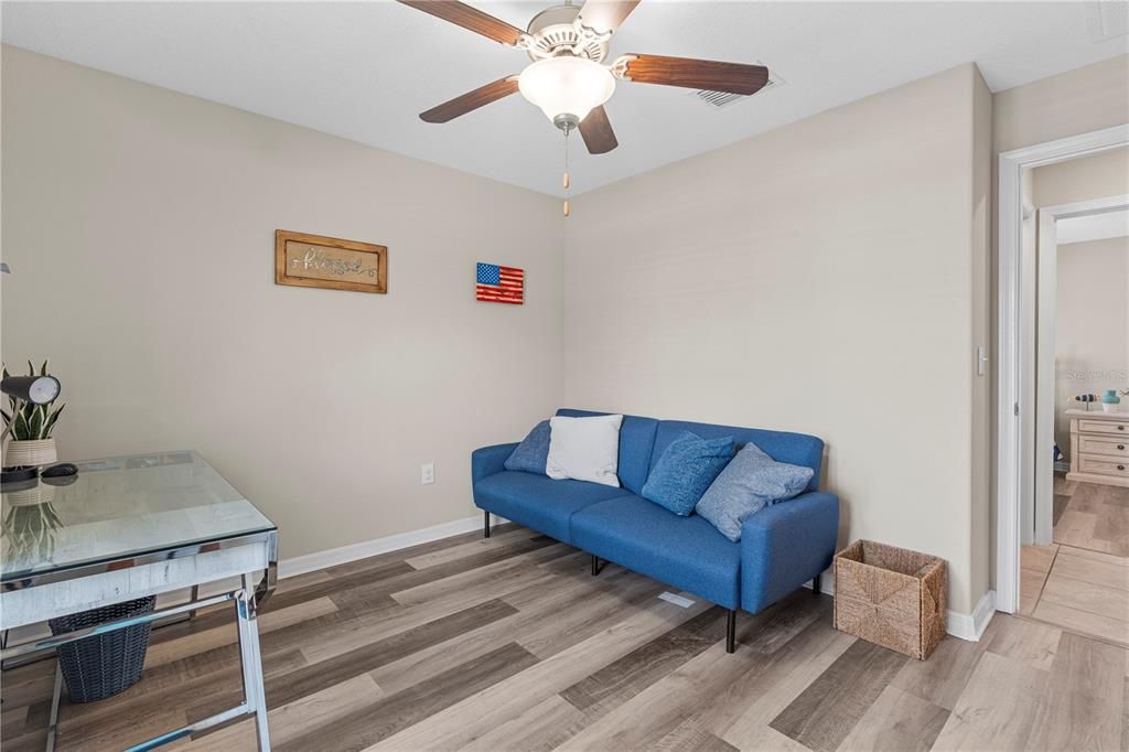 For Rent: $2,500 (3 beds, 2 baths, 1561 Square Feet)