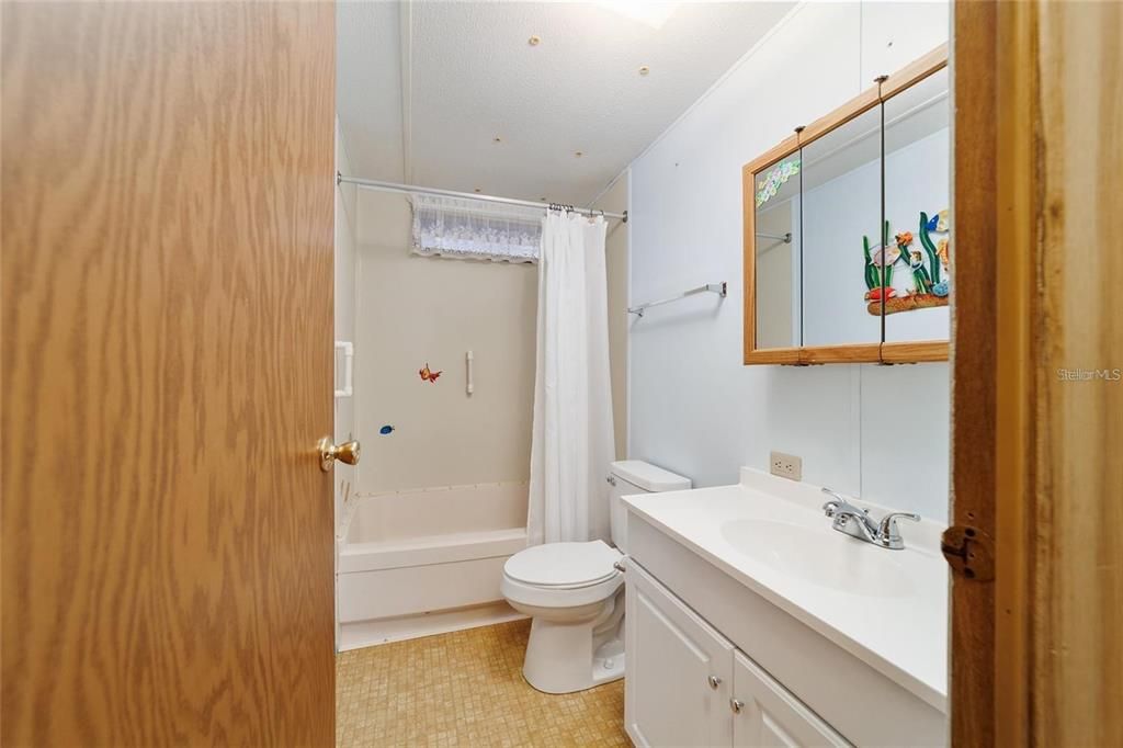 En Venta: $225,000 (3 camas, 2 baños, 1749 Pies cuadrados)