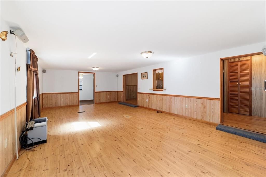 En Venta: $225,000 (3 camas, 2 baños, 1749 Pies cuadrados)