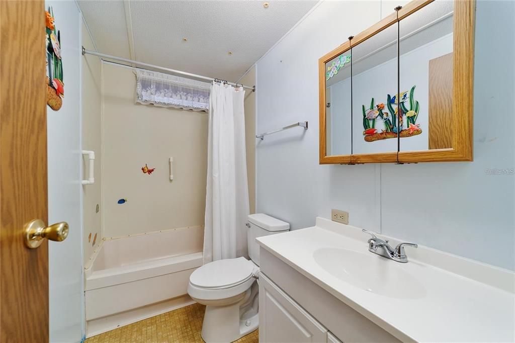 En Venta: $225,000 (3 camas, 2 baños, 1749 Pies cuadrados)