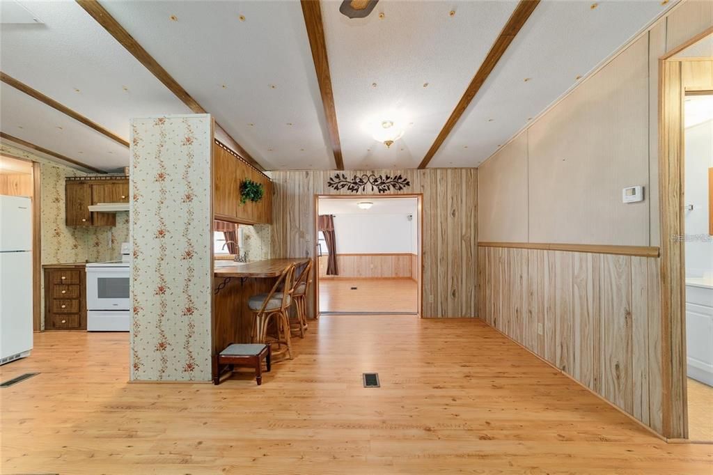 En Venta: $225,000 (3 camas, 2 baños, 1749 Pies cuadrados)