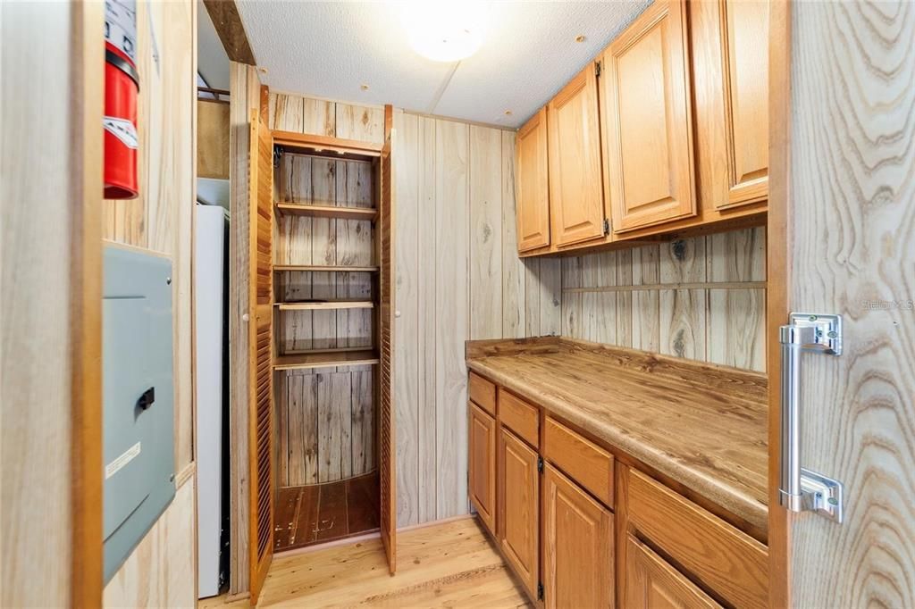 En Venta: $225,000 (3 camas, 2 baños, 1749 Pies cuadrados)