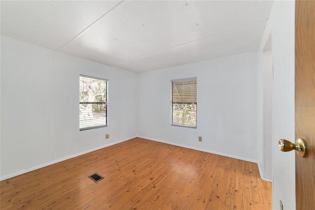 En Venta: $225,000 (3 camas, 2 baños, 1749 Pies cuadrados)