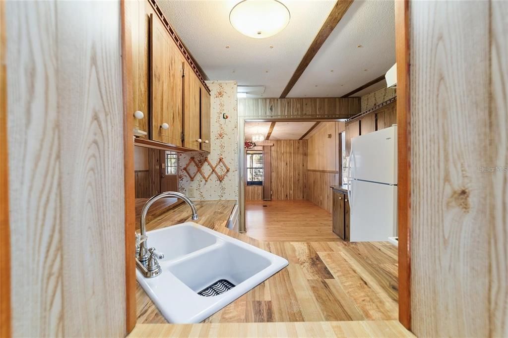 En Venta: $225,000 (3 camas, 2 baños, 1749 Pies cuadrados)