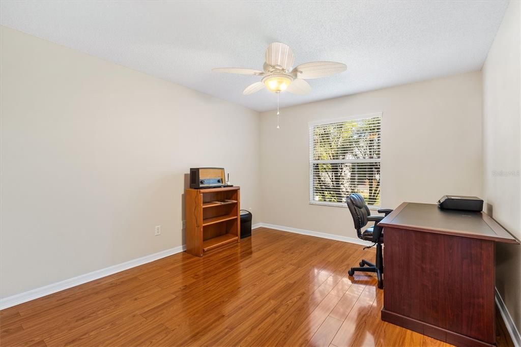 For Sale: $339,000 (3 beds, 2 baths, 1392 Square Feet)