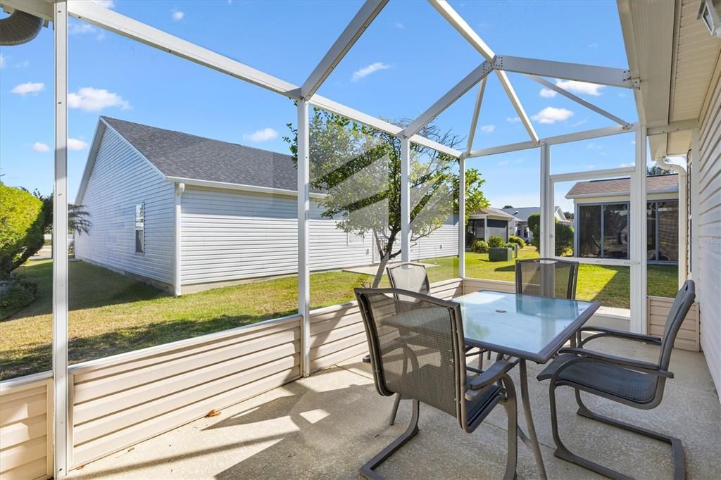 For Sale: $339,000 (3 beds, 2 baths, 1392 Square Feet)