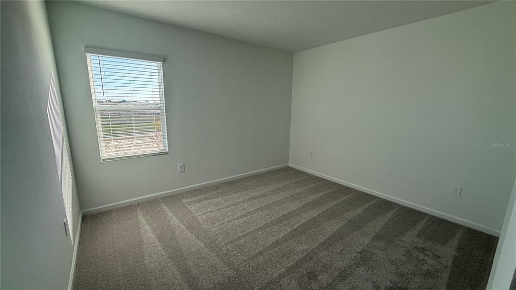 For Rent: $3,200 (4 beds, 2 baths, 2781 Square Feet)