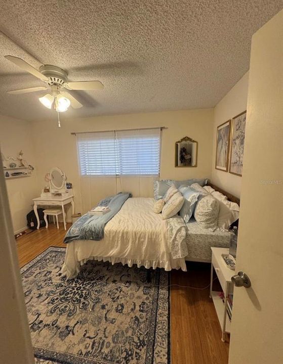 For Rent: $1,900 (2 beds, 2 baths, 930 Square Feet)