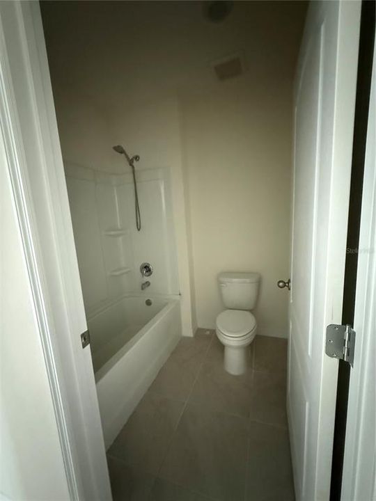 For Sale: $469,900 (5 beds, 3 baths, 2601 Square Feet)