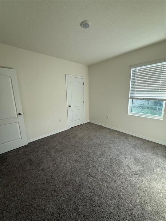 For Sale: $469,900 (5 beds, 3 baths, 2601 Square Feet)