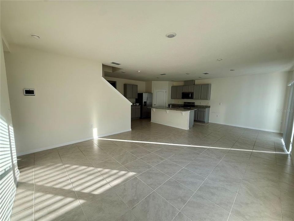 For Sale: $469,900 (5 beds, 3 baths, 2601 Square Feet)