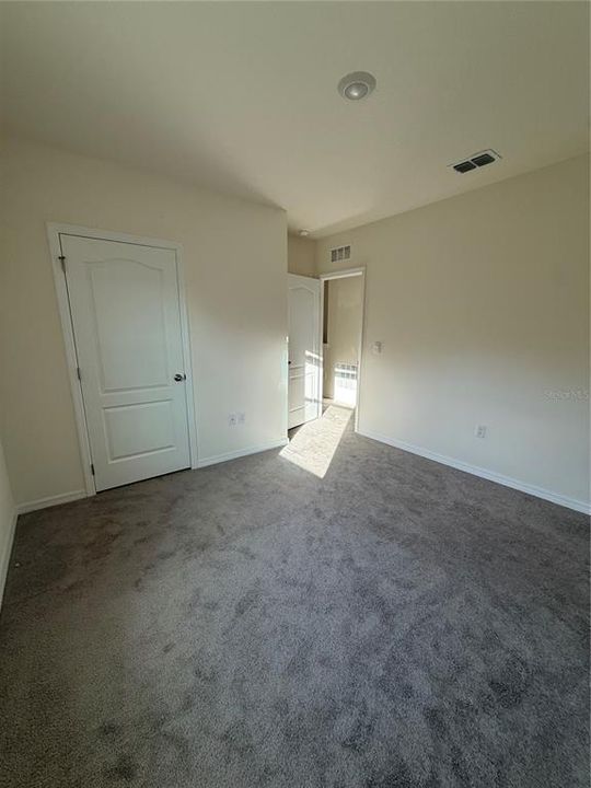 For Sale: $469,900 (5 beds, 3 baths, 2601 Square Feet)