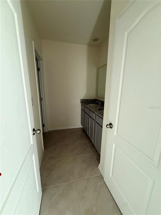 For Sale: $469,900 (5 beds, 3 baths, 2601 Square Feet)