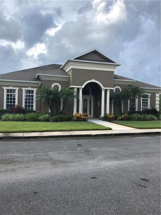 For Rent: $1,850 (2 beds, 2 baths, 1304 Square Feet)