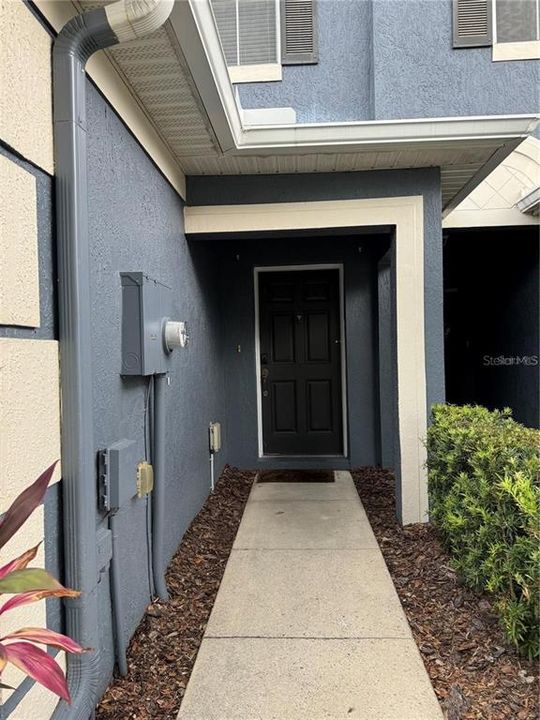 For Rent: $1,850 (2 beds, 2 baths, 1304 Square Feet)