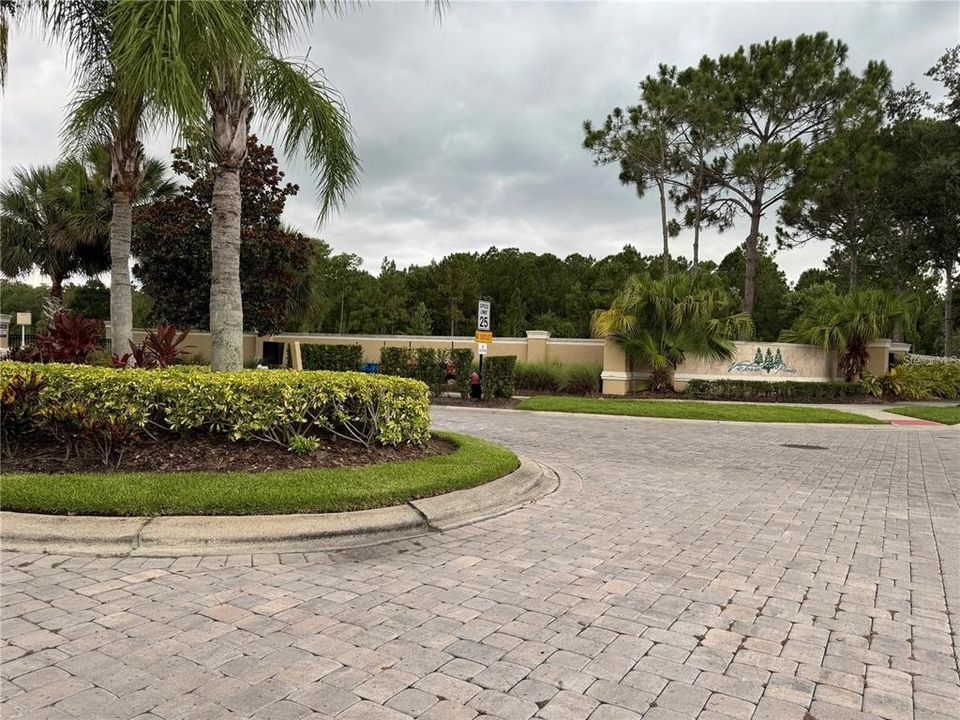 For Rent: $1,850 (2 beds, 2 baths, 1304 Square Feet)