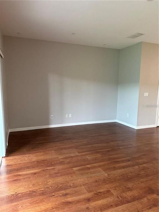 For Rent: $1,850 (2 beds, 2 baths, 1304 Square Feet)