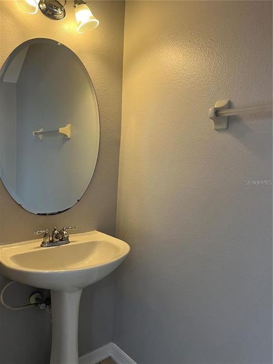 For Rent: $1,850 (2 beds, 2 baths, 1304 Square Feet)